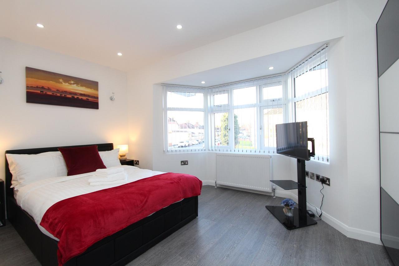 Bluegreen Suites Edgware Esterno foto