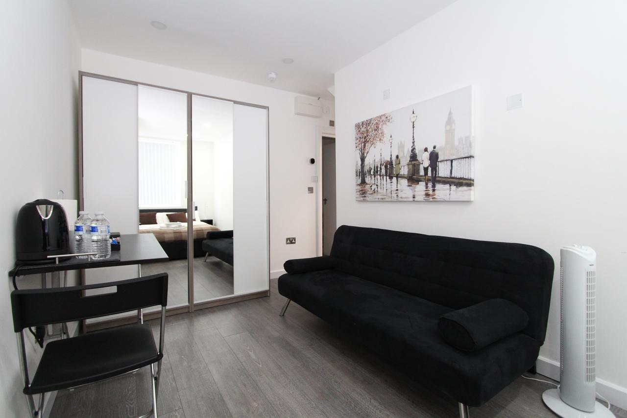Bluegreen Suites Edgware Esterno foto
