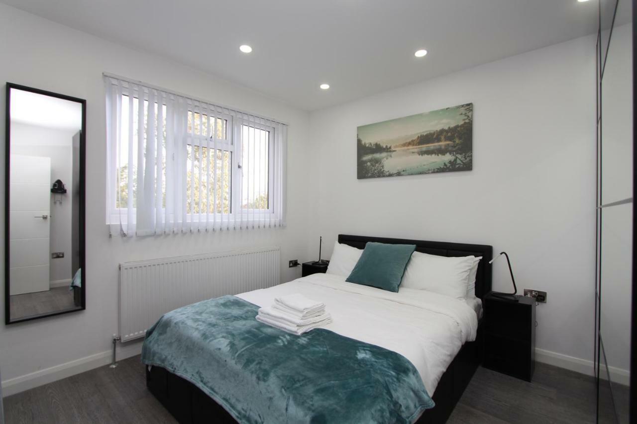 Bluegreen Suites Edgware Esterno foto